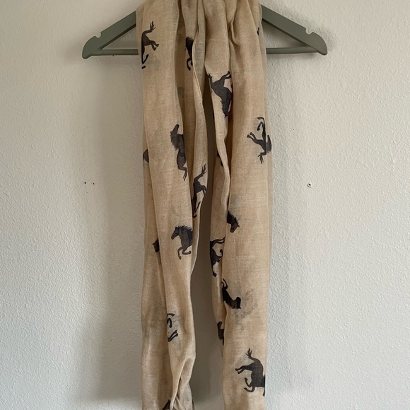 Beige Loop Scarf with Black Running Horse Design - Picture 4 of 5